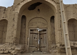 قلعه نبیآباد مزرعه عرب جرقویه کجاست؟ قلعه نبیآباد مزرعه عرب جرقویه کجاست؟