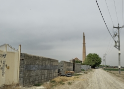 مناره زیار اصفهان کجاست؟
