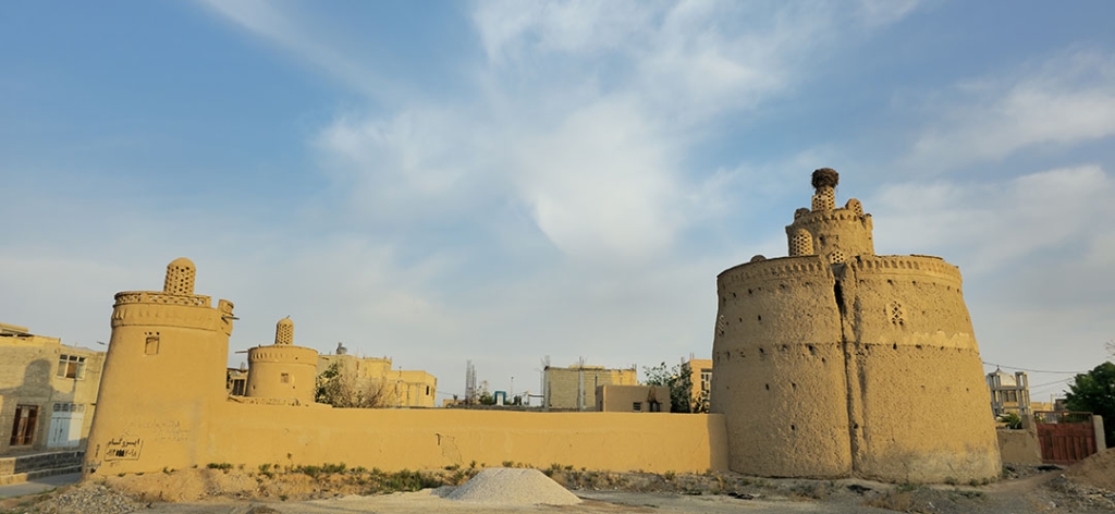 برج کبوتر محله ولاشان درچه در خمینی‌شهر کجاست؟