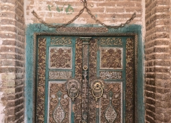 مسجد جامع سلجوقی ابیانه کجاست؟