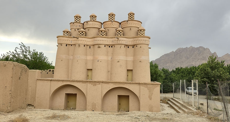 برج کبوتر 10 قلو مبارکه کجاست؟