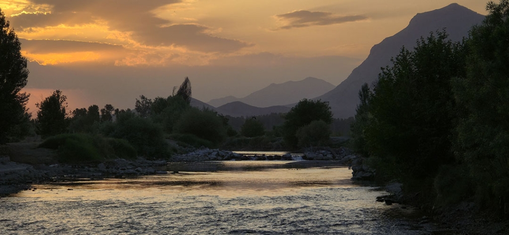 روستای سرارود مبارکه کجاست؟