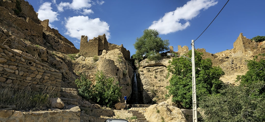 آبشار تقرچه سمیرم کجاست؟+عکس جدید