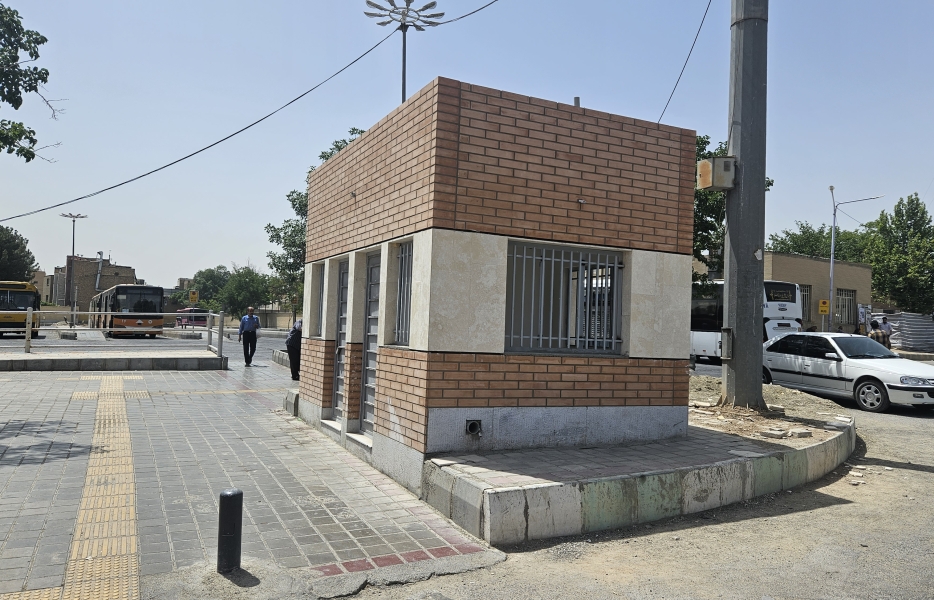 دفع آب‌های سطحی اراضی کوره معک