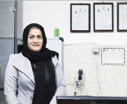 روزگار وادارم کرد روی پای خودم بایستم