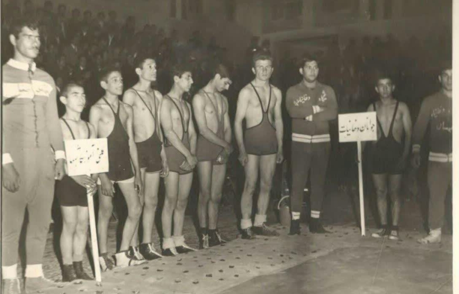 مربیگری محمدعلی فردین در کشتی اصفهان