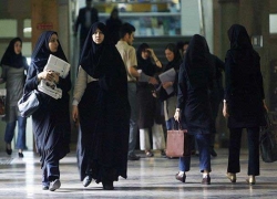 بررسی اجرای بازنشستگی زودتر از موعد بانوان