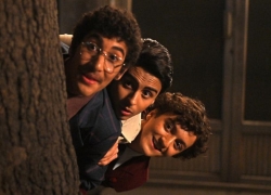 عکس جشنواره با بچه مردم عکس جشنواره با بچه مردم