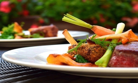 تعداد وعده‌های غذایی در طب سنتی و اسلامی