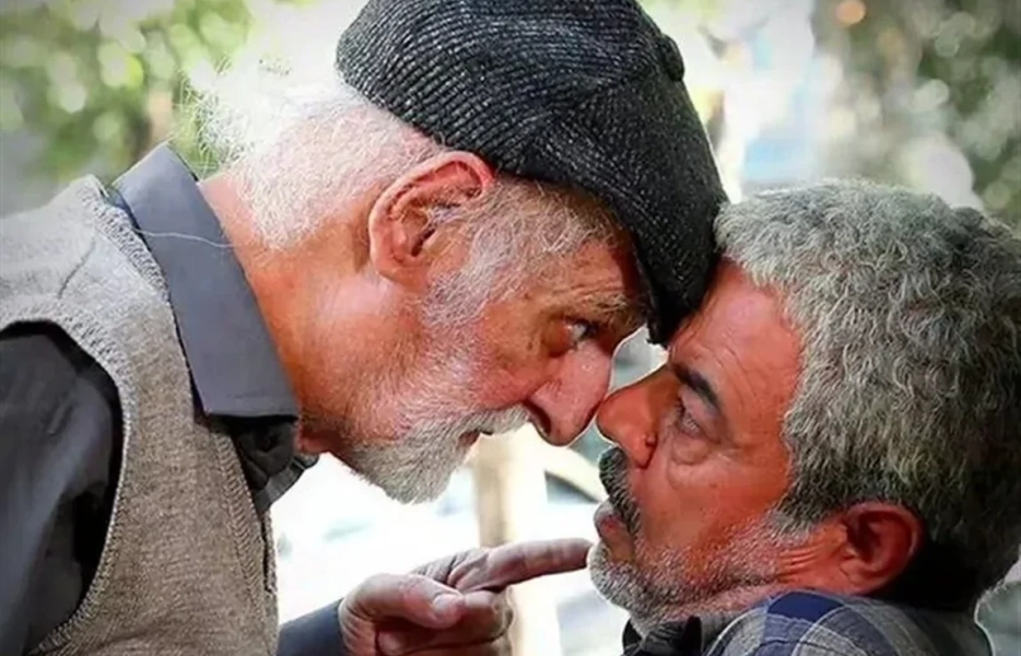 سعید آقاخانی با سریال طنز «اسباب زحمت» به تلویزیون بازمی‌گردد