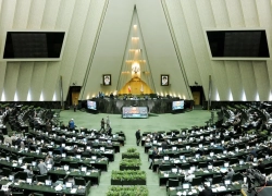 مجلس هرچه سریع‌تر تعطیلی پنجشنبه‌ها را تصویب کند