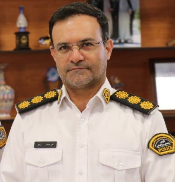 هشدار پلیس راهور اصفهان درباره پرتاب زباله از خودروها