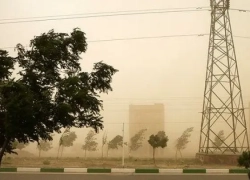 وزش باد شدید، کاهش دما و رعد و برق در نیمه شرقی کشور وزش باد شدید، کاهش دما و رعد و برق در نیمه شرقی کشور