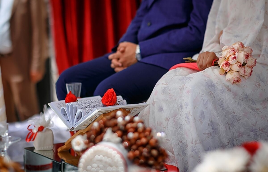 تجمل&zwnj;زدایی از ازدواج، نه رسم&zwnj;زدایی