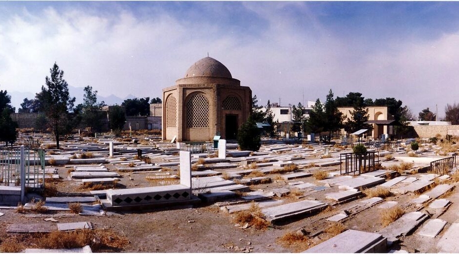 شهر مردگان؛ شهر زندگان