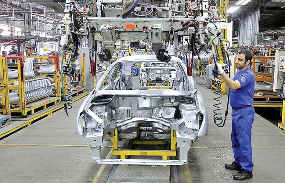 تسهیلات ۴۰ همتی بانک مرکزی به ایران‌خودرو و سایپا