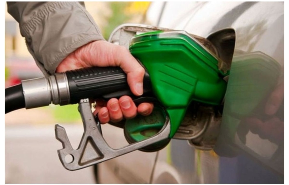 تولید نخستین بنزین زیست‌پایه ایران با اتانول