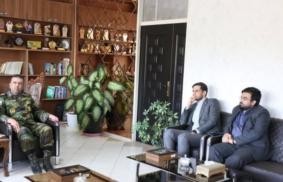دیدار ارشد نظامی ارتش با معاون فرهنگی ورزش و جوانان اصفهان
