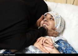 پدران رفتند دختران ایستادند! پدران رفتند دختران ایستادند!