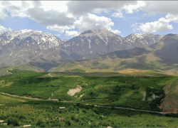 سرزمین رنگین‌کمان  اقوام در قلب زاگرس