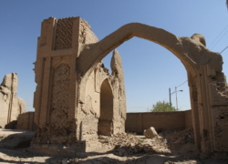 گردن‌نگیران هفت‌شویه!