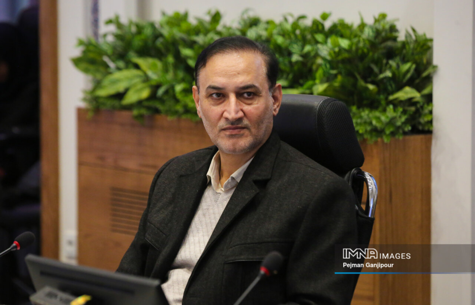 از مشارکت تا مسئولیت ضرورت حضور نخبگان در شوراهای شهر و روستا