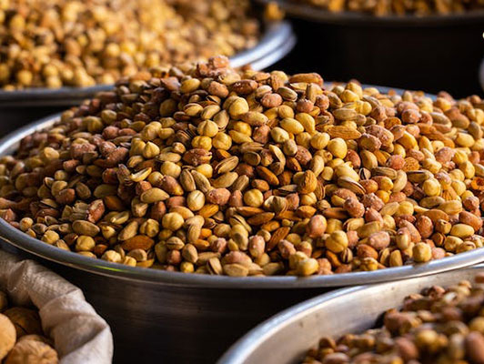 بازار سـرد شب یلدا