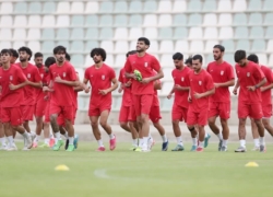 امید، مهاجم ندارد