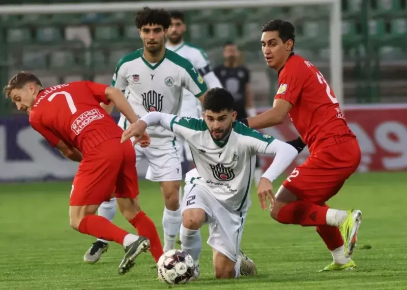 ذوب‌آهن رقابت در صدر جدول را جذاب‌تر کرد