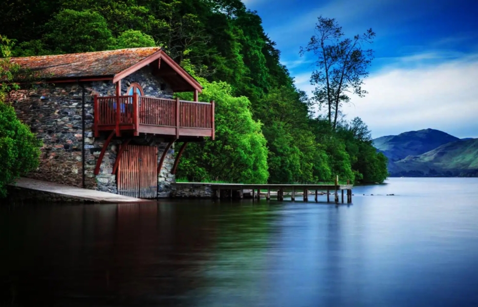 راهنمای حرفه‌ای‌ها برای اقامت در سفر؛ چرا لوکیشن مهم‌ترین فاکتور در اجاره روزانه است؟