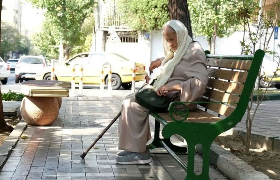 شرایط پرداخت هزینه عائله‌مندی و حق اولاد برای بازنشستگان زن 