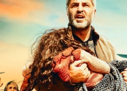 قهرمانی در بم مثل قهرمانی در جنگ نیست