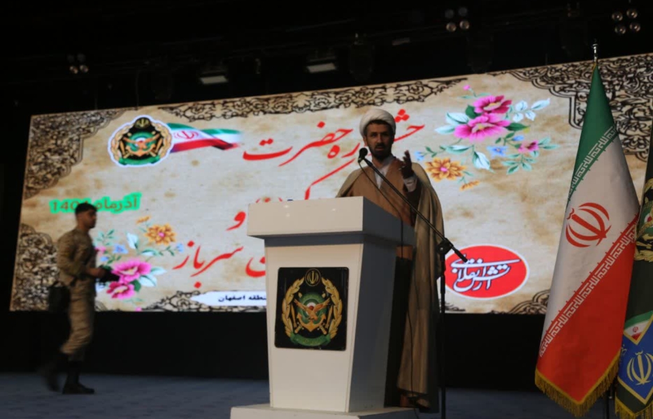 هجدهمین جشنواره فرهنگی حضرت علی اکبر(ع) و جوان سرباز در برگزار شد