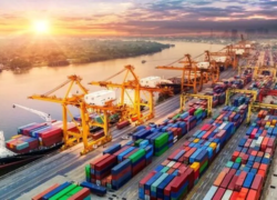 واردات کالاهای اساسی از استان‌های مرزی آزاد شد