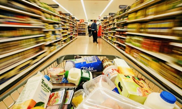 حذف ارز ترجیحی سیاست&zwnj;های مکمل می خواهد