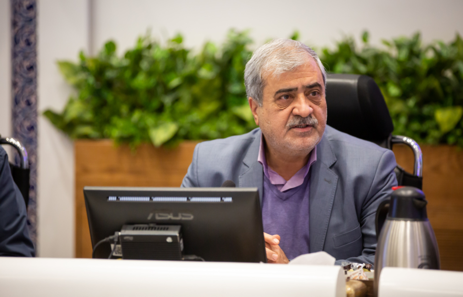 تکریم شهدا و خانواده آن‌ها یک فریضه و تکلیف واجب برای همگان است