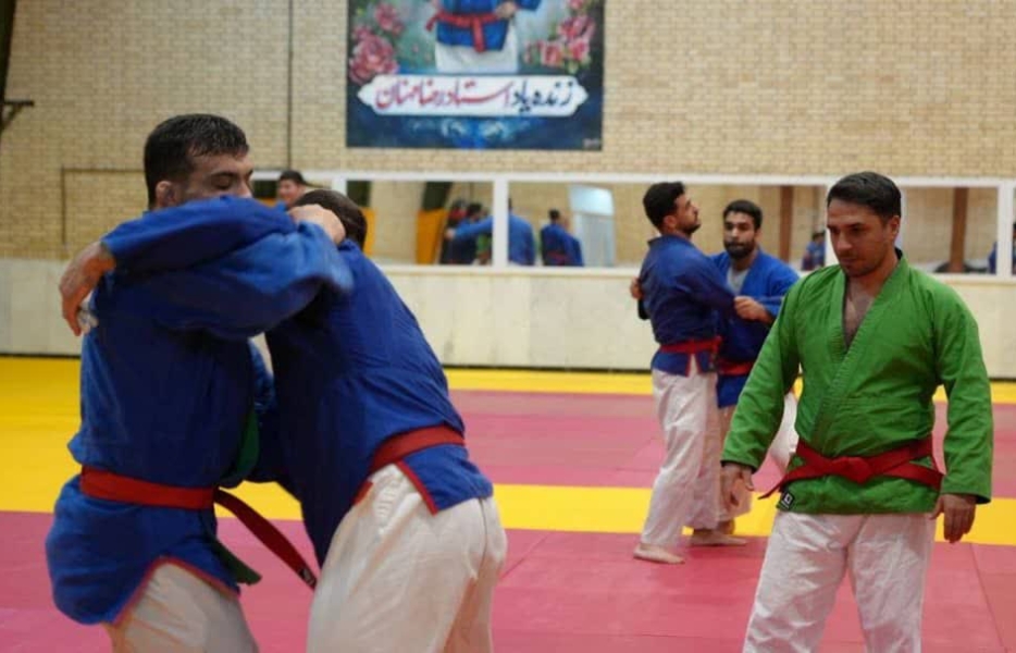 مستقل شدن به نفع کوراش است