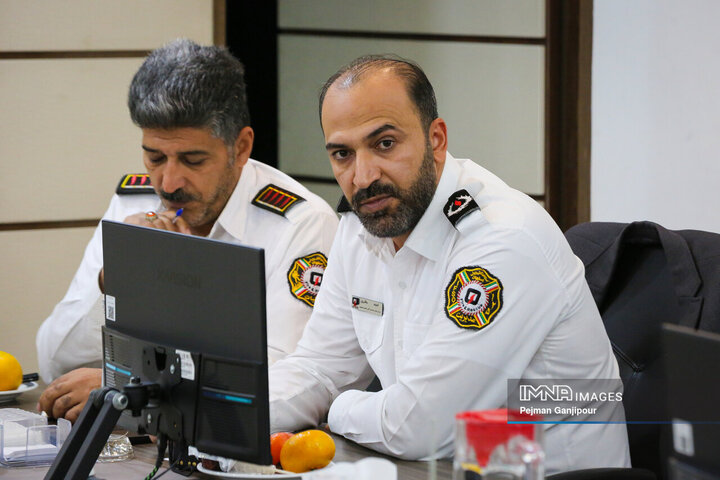 خسارت به ۱۶ خودروی آتش‌نشانی اصفهان در اغتشاش‌های اخیر