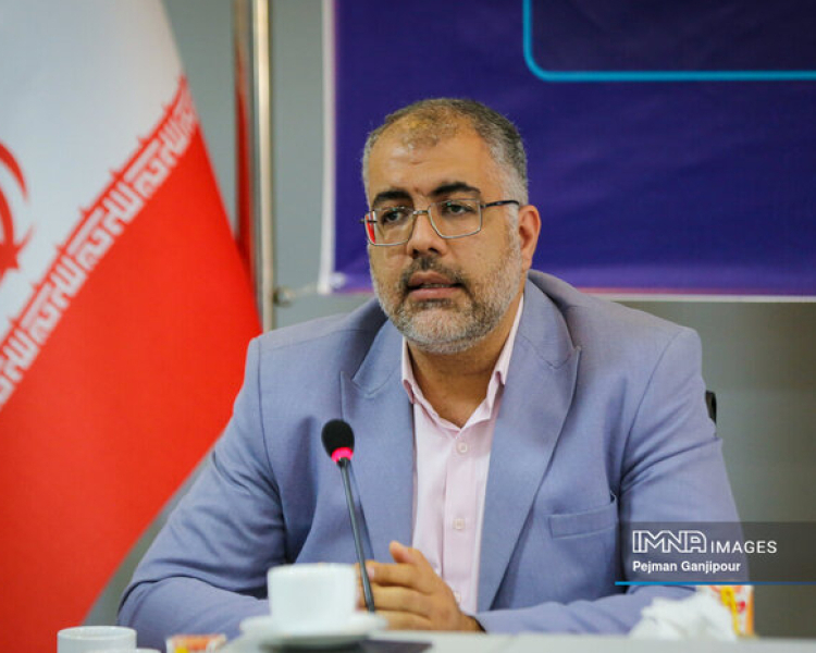 اجرای طرح‌های بی‌نظیر کشوری در حوزه محیط‌زیست و هوشمندسازی آرامستان‌های اصفهان