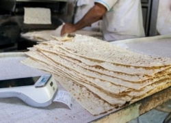 نرخ نان تا پایان سال آزاد نمی‌شود