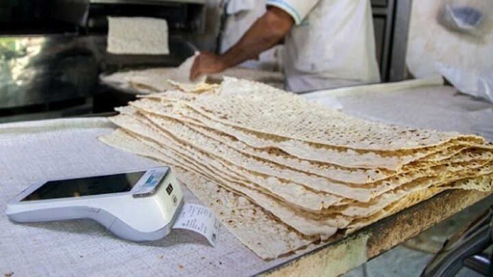 نرخ نان تا پایان سال آزاد نمی‌شود