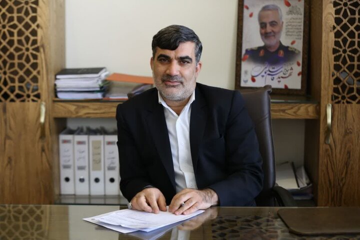 نمایشگاه نقاشی «نقشینه» در منطقه۱۵ افتتاح شد