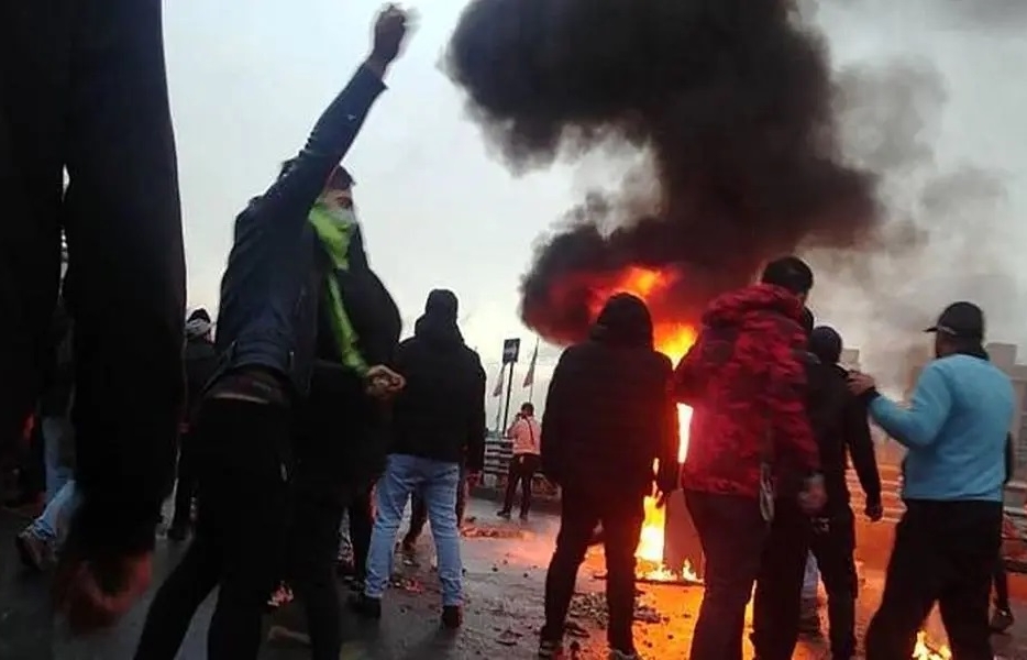 انقلاب اسلامی فرهنگی بود نه مسلحانه!