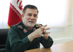 «عباس» نظریه‌پردازی برجسته بود!