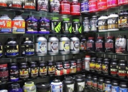 مکمل‌های ورزشی خارجی در بازار قاچاق هستند