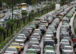 نظارت هوشمند بر رعایت فاصله طولی خودروها در معابر برون‌شهری