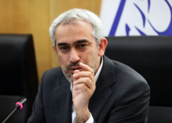 وزیر اقتصاد وعده کاهش تورم از ماه سوم پس از حذف ارز ترجیحی را داد