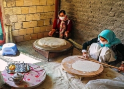 چرا نان‌های روستایی خوشمزه‌تر از نان‌های شهری هستند؟