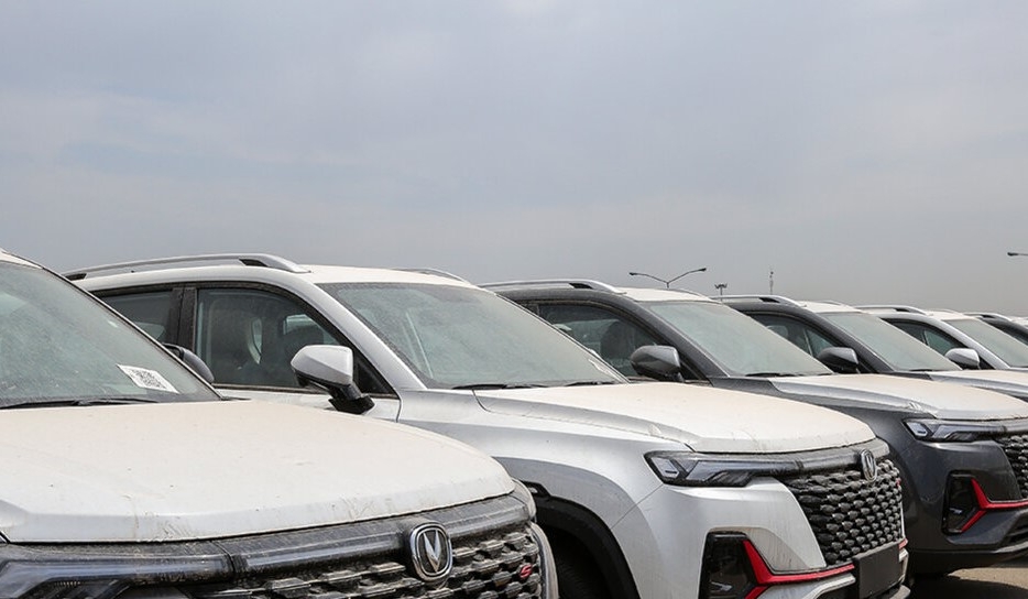 ۹ هزار خودرو در انتظار ترخیص از گمرک 