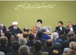 شعر؛ روح مولد فرهنگ در نگاه رهبر شهید